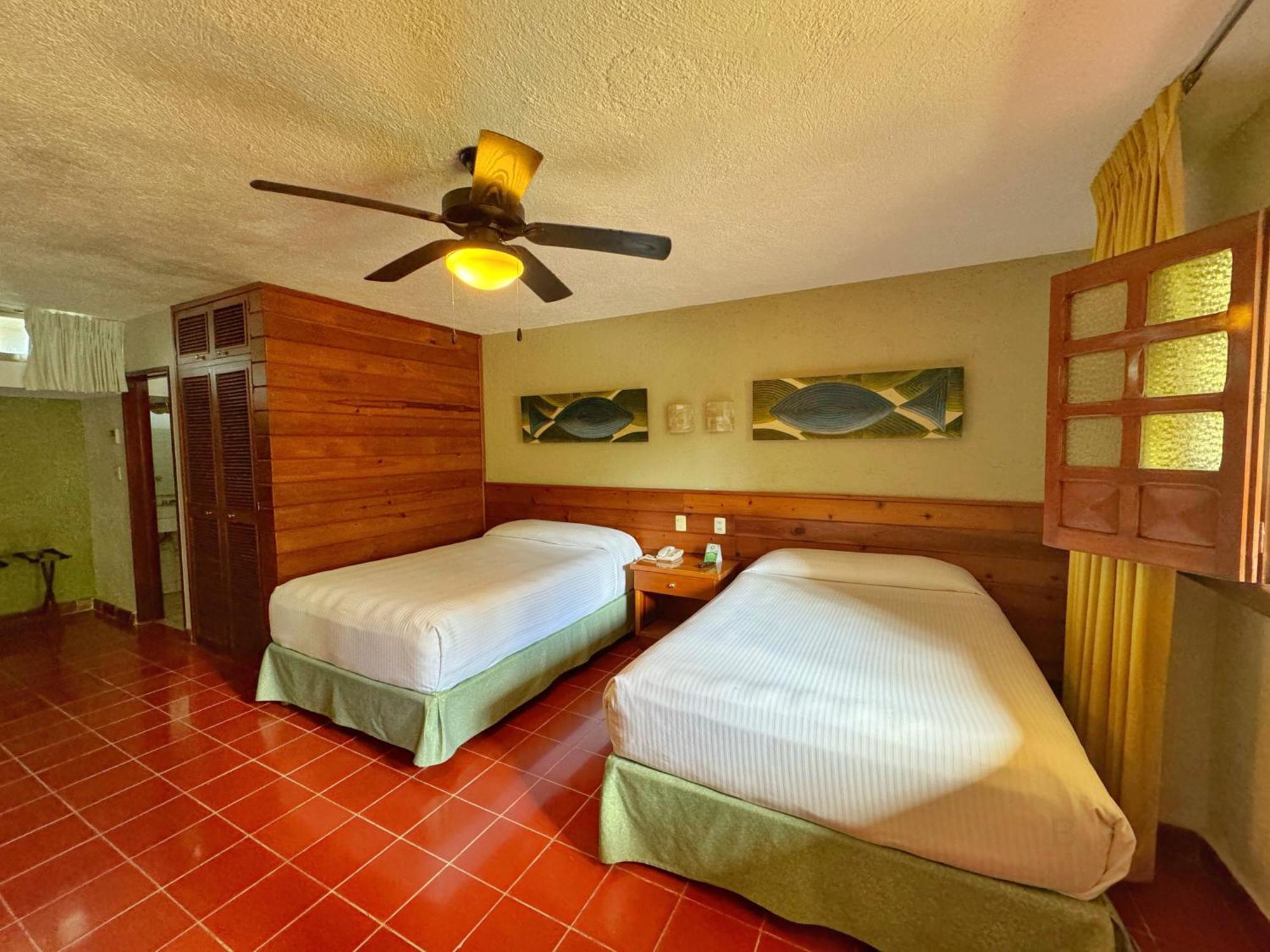 Suites Colonial Cozumel Eksteriør billede
