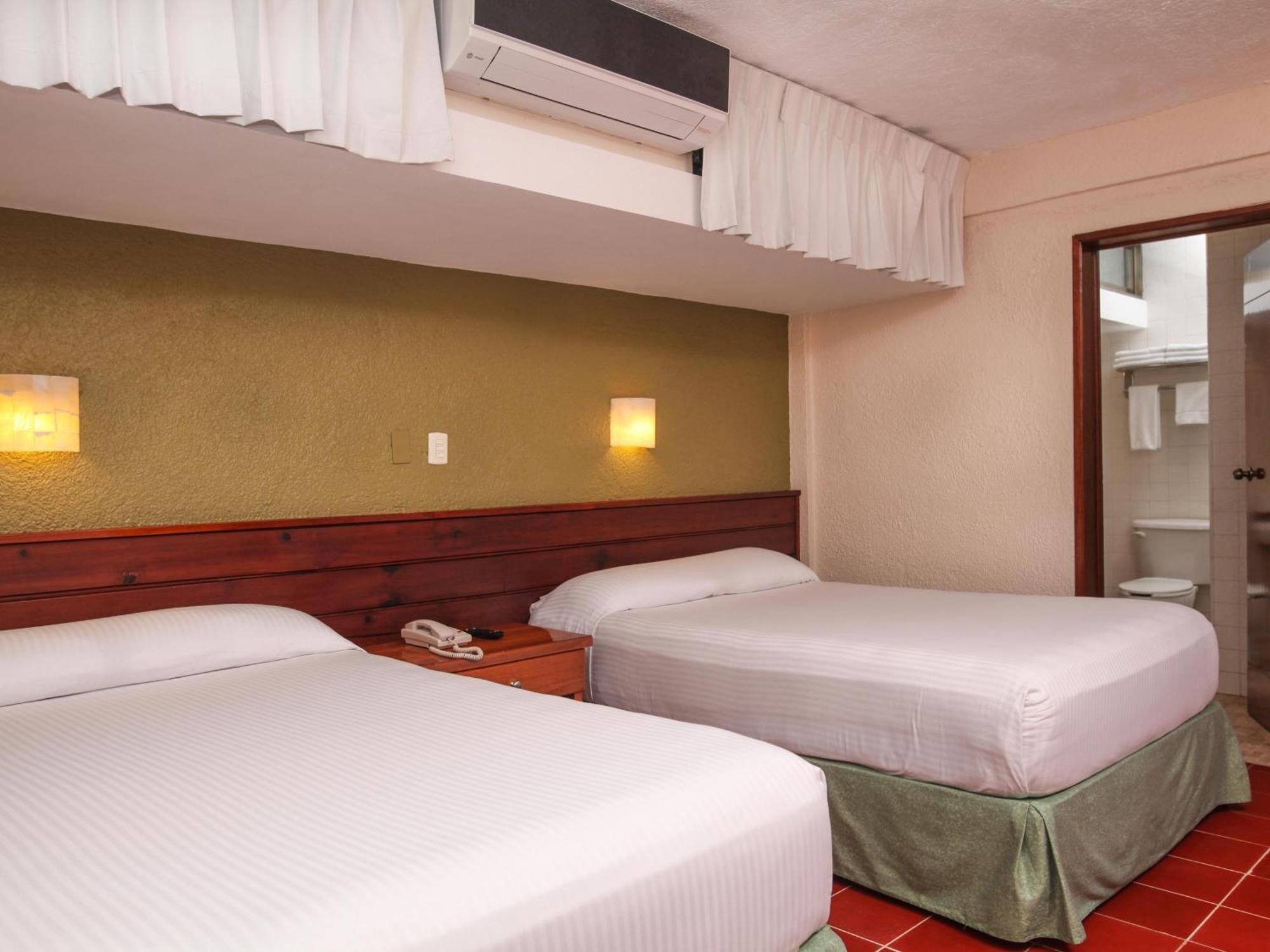 Suites Colonial Cozumel Eksteriør billede